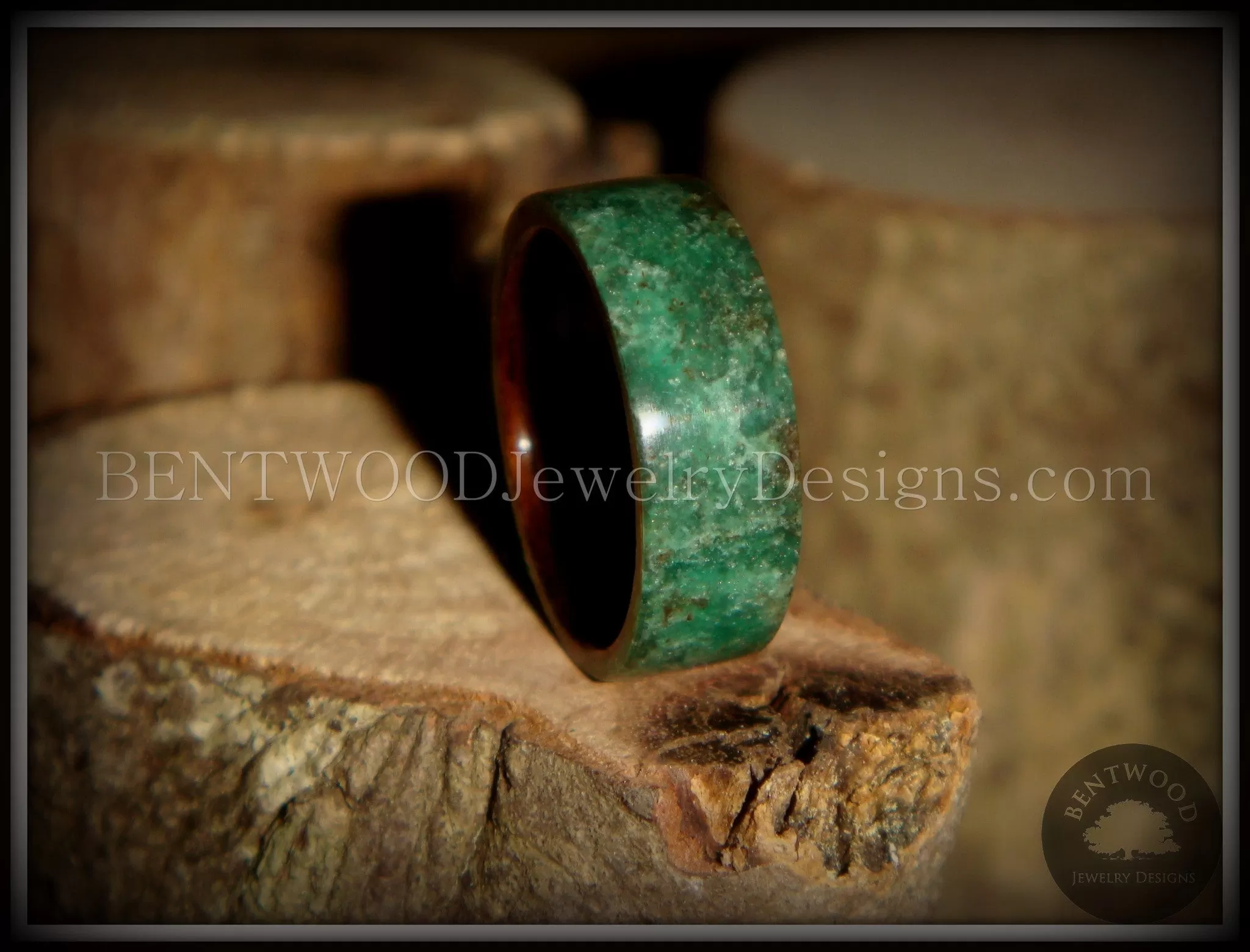 Bentwood Ring - Rosewood Wood Ring Liner with Full Fuchsite Inlay