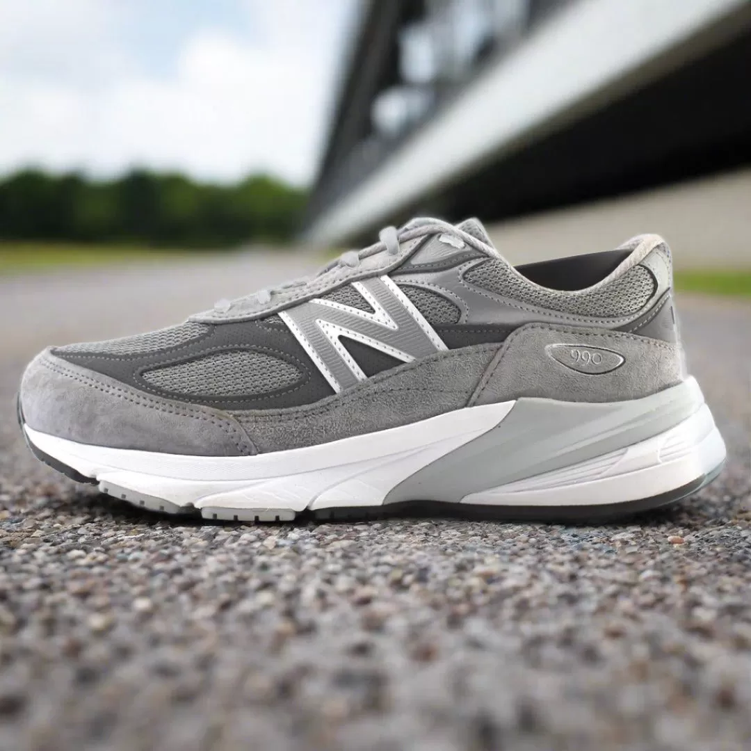 NEW BALANCE 990V6