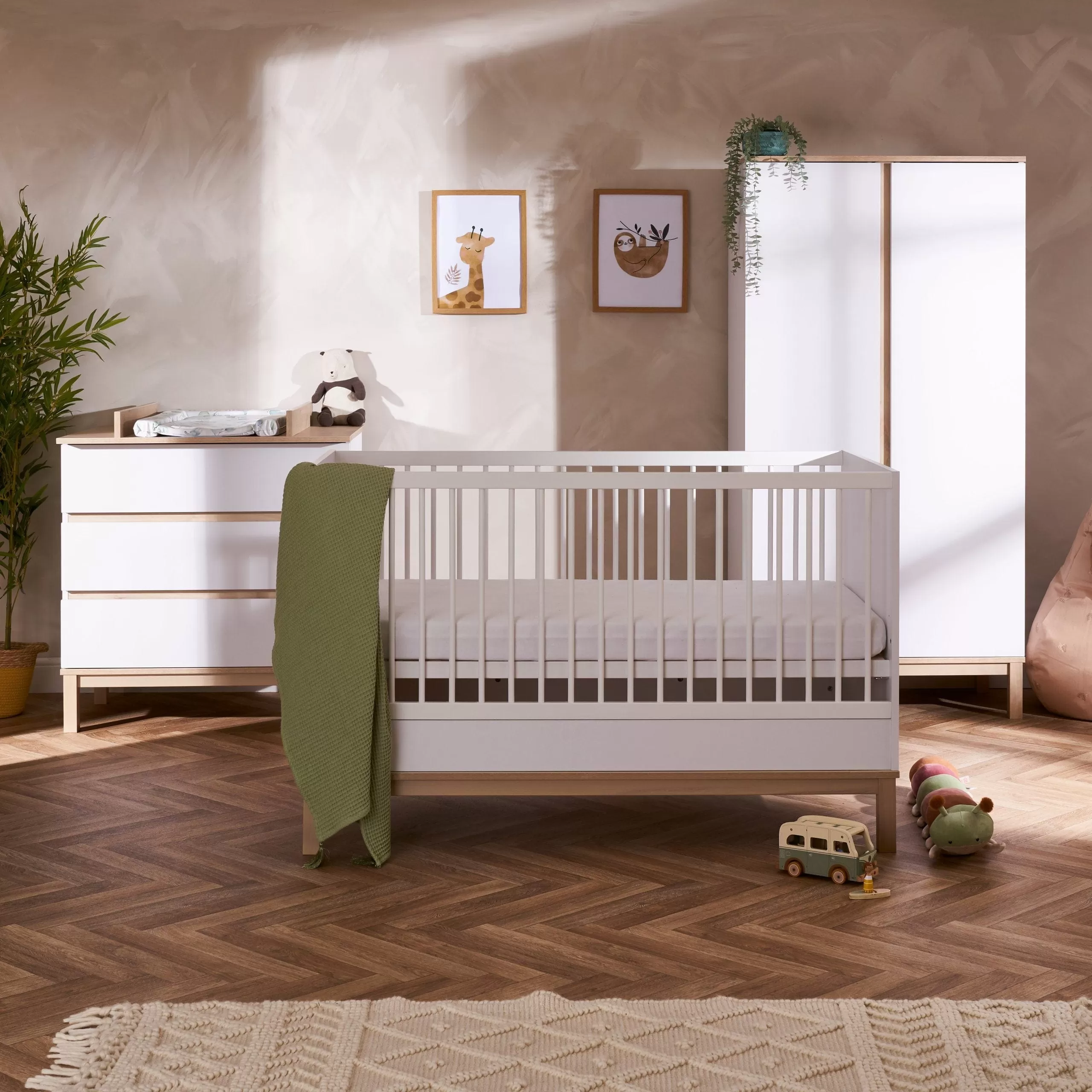 Obaby Astrid 3 Piece Room Set - White