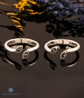 The Petite Silver Marcasite Toe-Rings