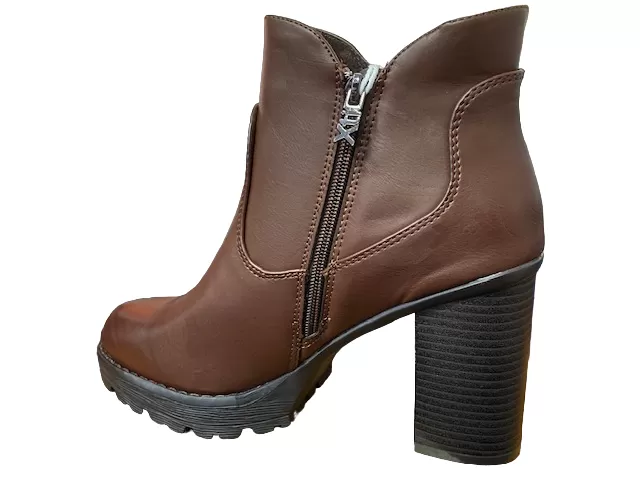 Xti heeled shoe Botin Marron 49367 